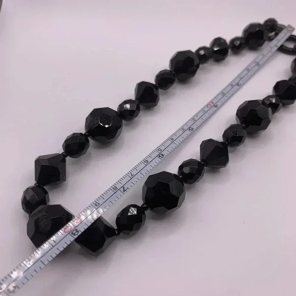 #66 Black faceted glass beads chunky  necklace 18” - Picture 6 of 6